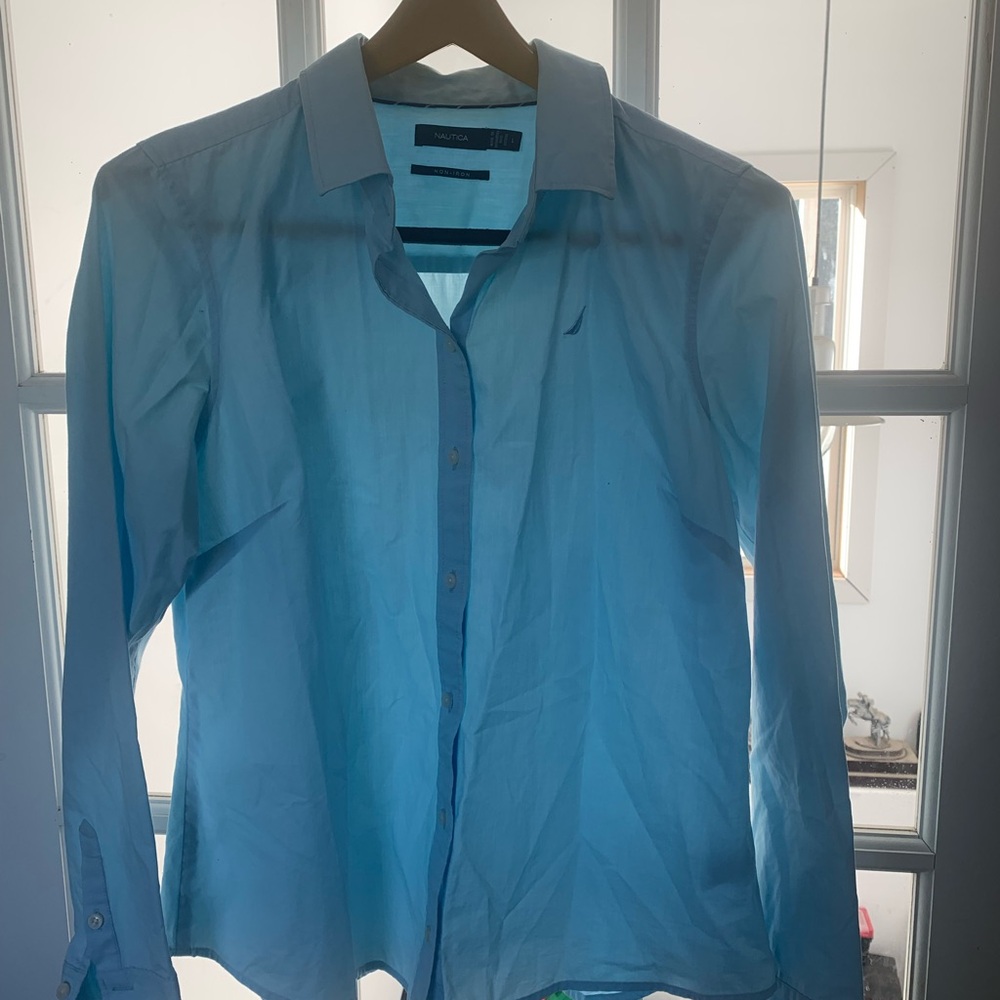 4/$20 Nautica ladies blouse  A8